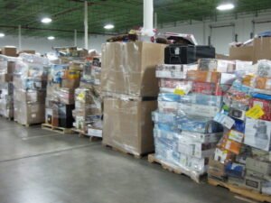 **Direct liquidation selection of power tools, automotive tools, hand tools, tool storage solutions, and cordless tool bundles for professionals and DIY enthusiasts.**